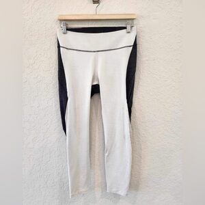 Outdoor Voices Leggings Size Large